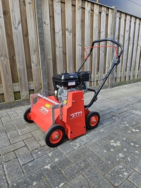 Verticuteermachine Te huur, 35 euro per dag, Tuin en Terras, Ophalen, Benzine, -, -