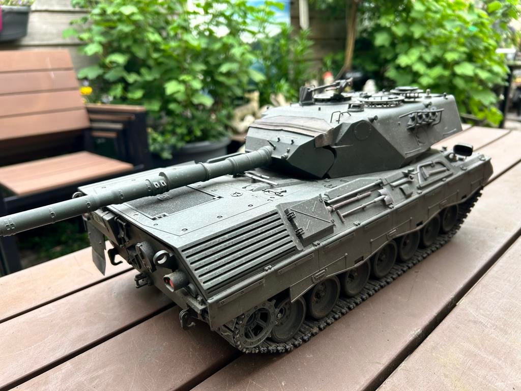 Tamiya Leopard 1A4 Tank 1/16 RC Model - DMD Control Unit, Hobby en Vrije tijd, Ophalen, Gebruikt
