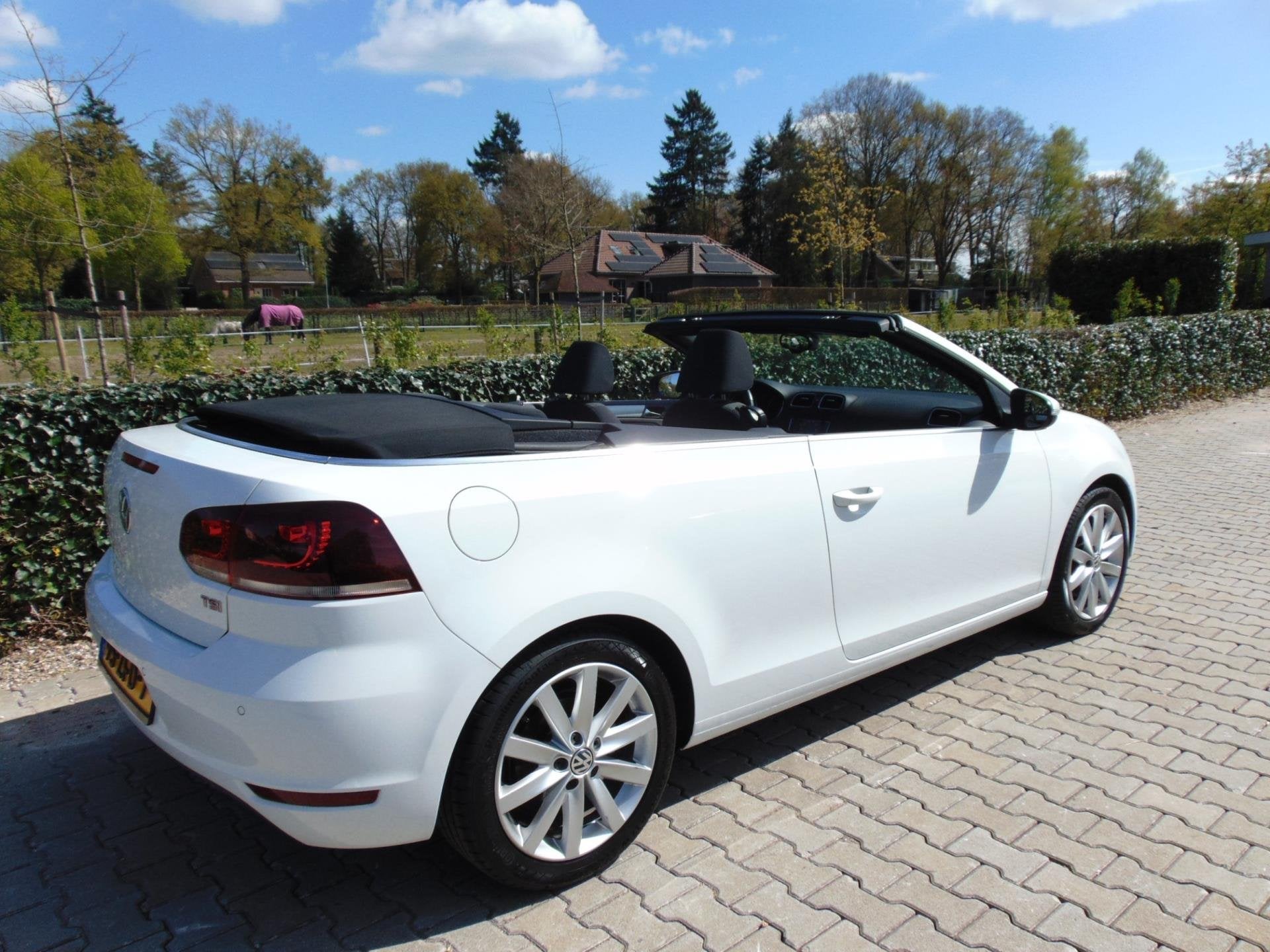 Foto 6 van Volkswagen Golf Cabriolet 1.4 TSI Automaat Dealer Onderhoude