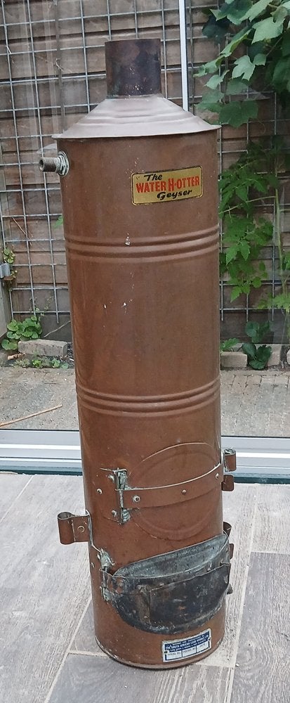 Oude koperen 'CV'-ketel uit 1965, Ophalen