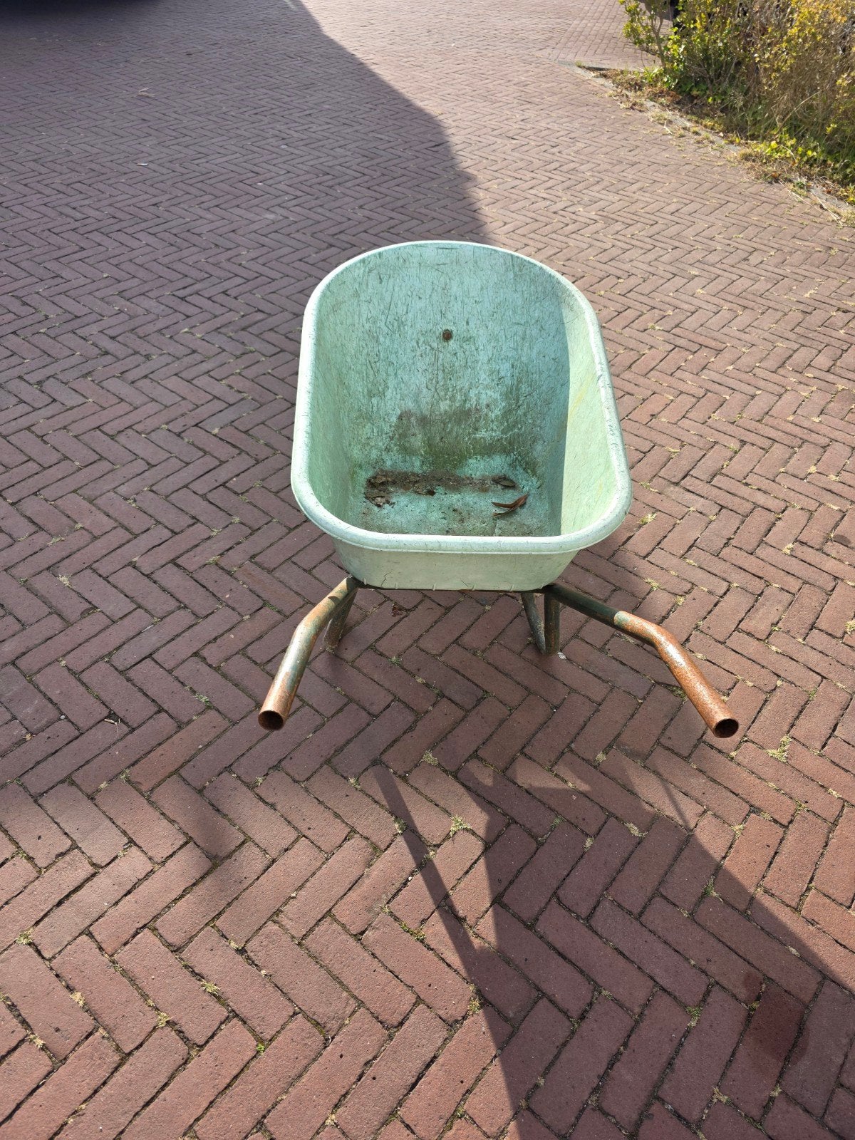 Kruiwagen met plastic bak - Gebruikt, Onbekend, Onbekend, Ophalen of Verzenden, Onbekend