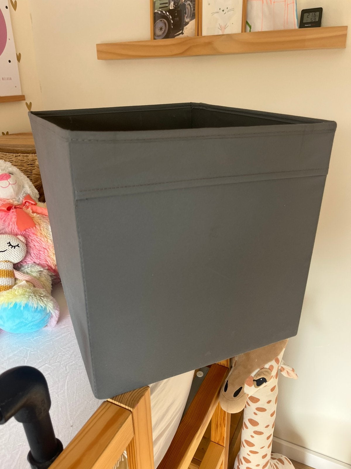 Dröna bak Ikea grijs / opbergbak / mand vakkenkast, Ophalen of Verzenden, Gebruikt
