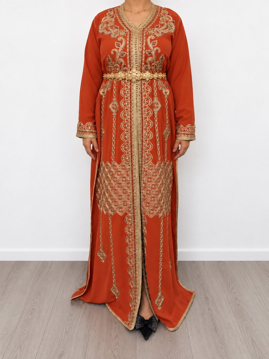 Prachtige Marokkaanse Kaftan met Gouden Borduurwerk, Maat 38/40 (M), Oranje, Ophalen of Verzenden, Zo goed als nieuw