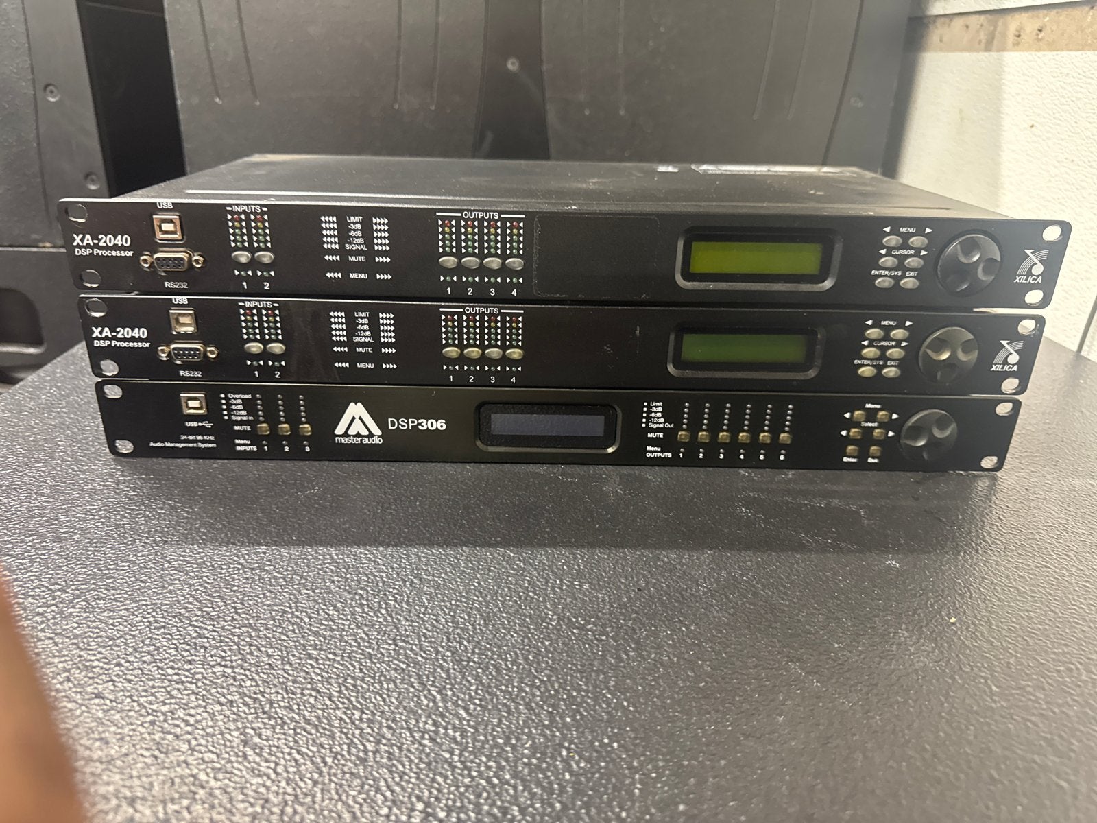 Xilica XA-2040 DSP Processoren en Master Audio DSP306, Ophalen, Gebruikt