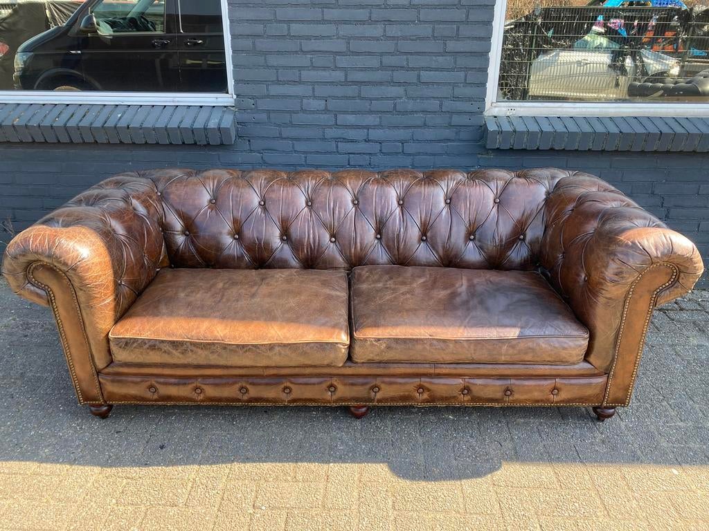 Prachtige Chesterfield bank vintage sigaren, 125 cm of meer, Leer, Ophalen of Verzenden, Zo goed als nieuw