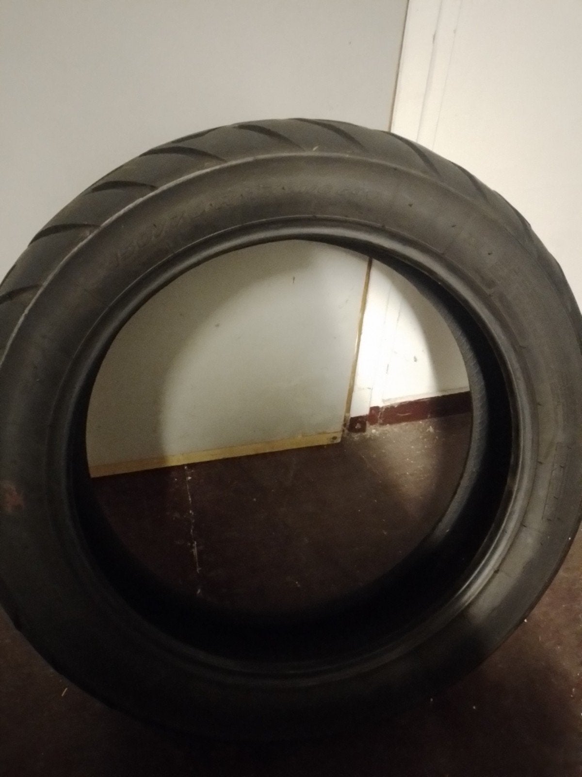 Achterband 150/70 R17 Moto Guzzi V85TT - Pirelli Scorpion Tr, Ophalen