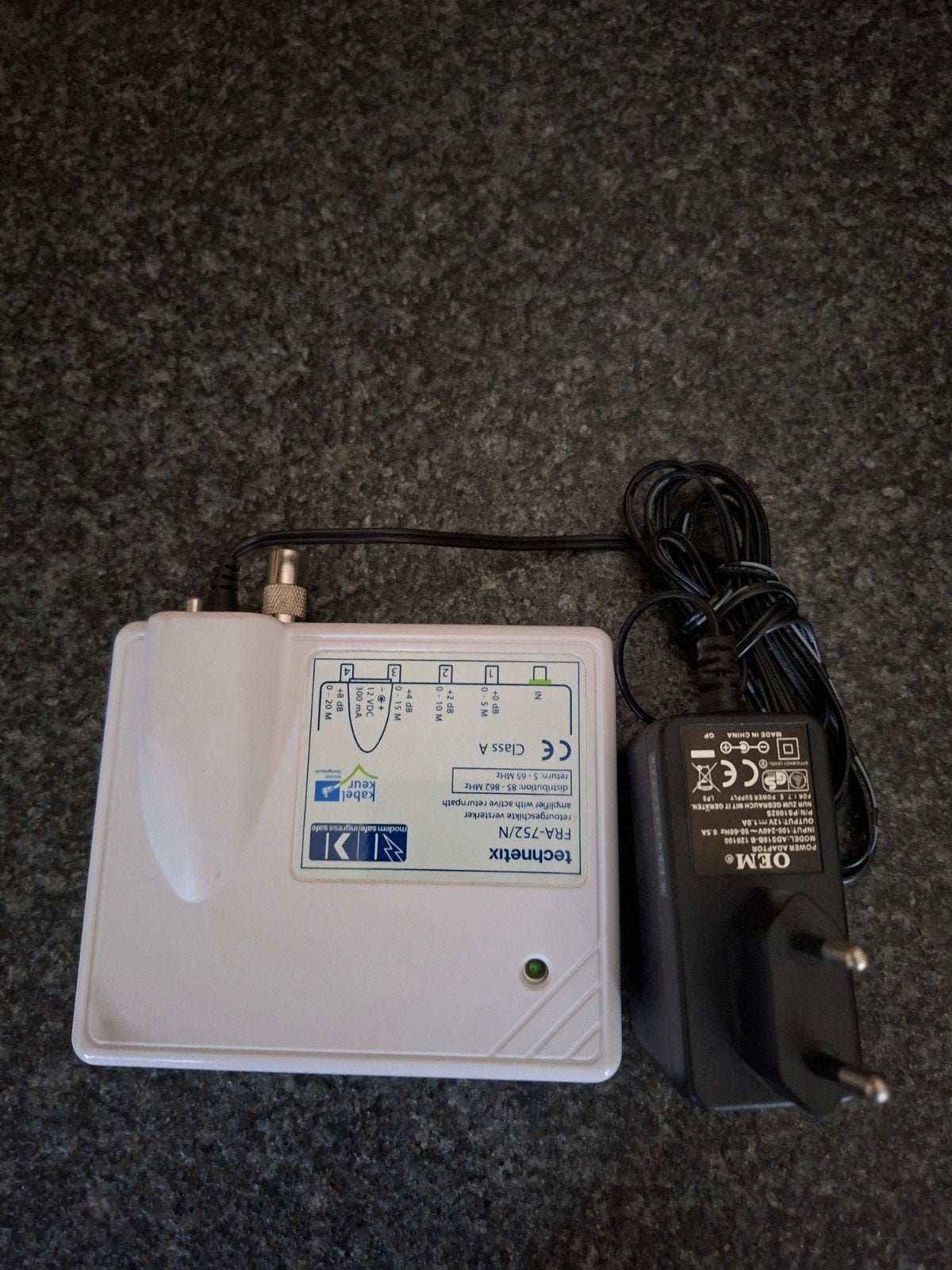 Technetix FRA-752/N Signaal Versterker Kabel Keur, Overige merken, Ophalen of Verzenden, Minder dan 60 watt, Gebruikt