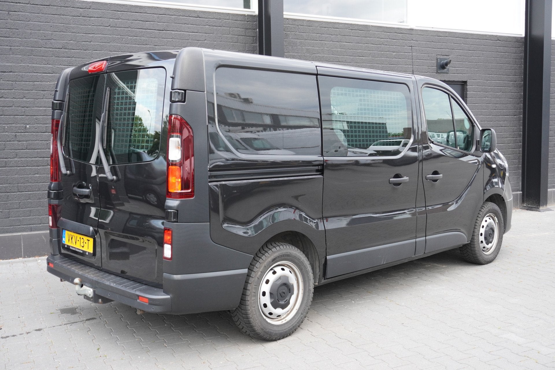 Renault Trafic 2.0 dCi 145PK Automaat 2x Schuifdeur EURO 6 -, 145 pk, Stof, Gebruikt, 4 cilinders
