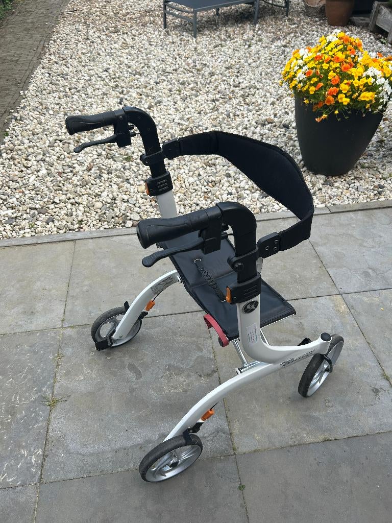 Rollator, Ophalen, Opvouwbaar, Gebruikt