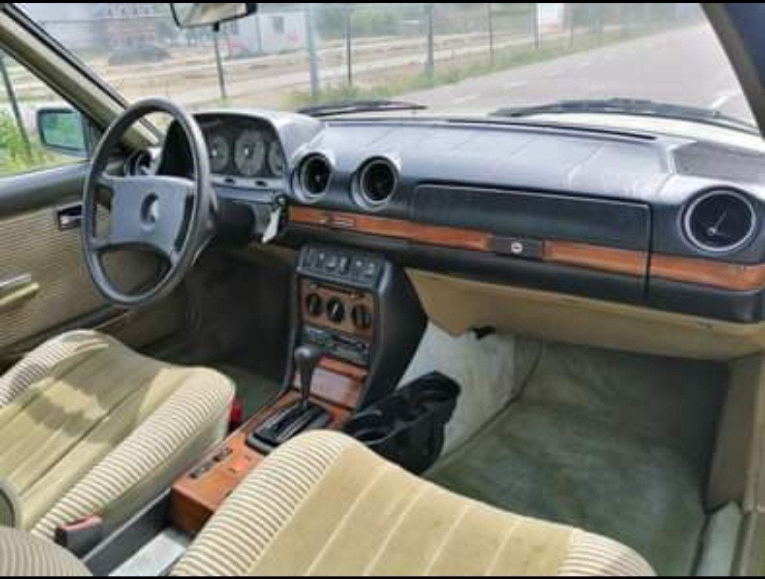 MERCEDES BENZ 230 CE COUPE, foto 7