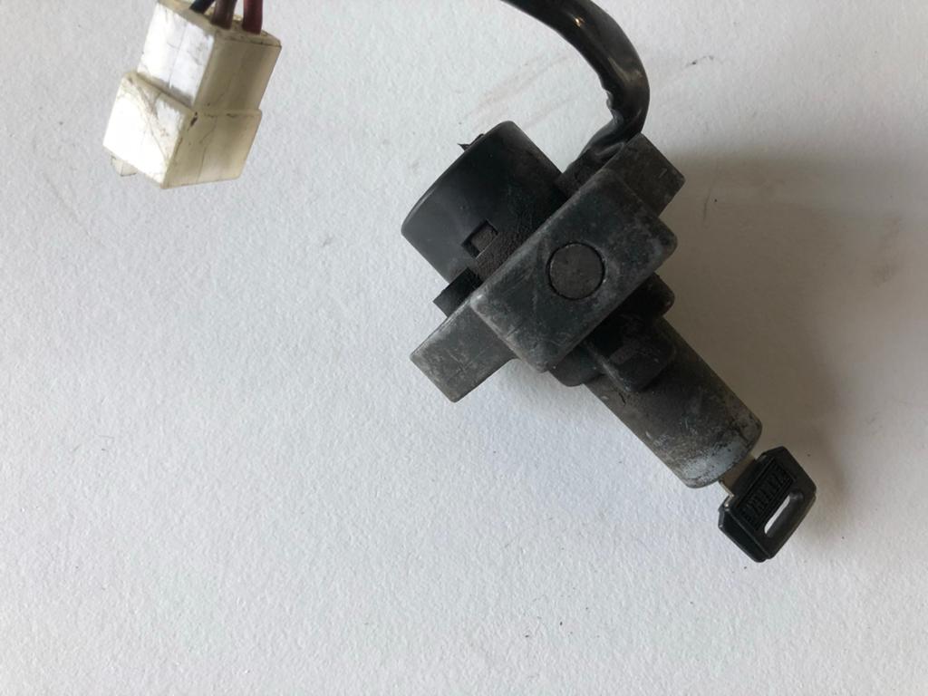 Contactslot met sleutel voor Yamaha XZ550, :, Gebruikt, Ophalen of Verzenden, .