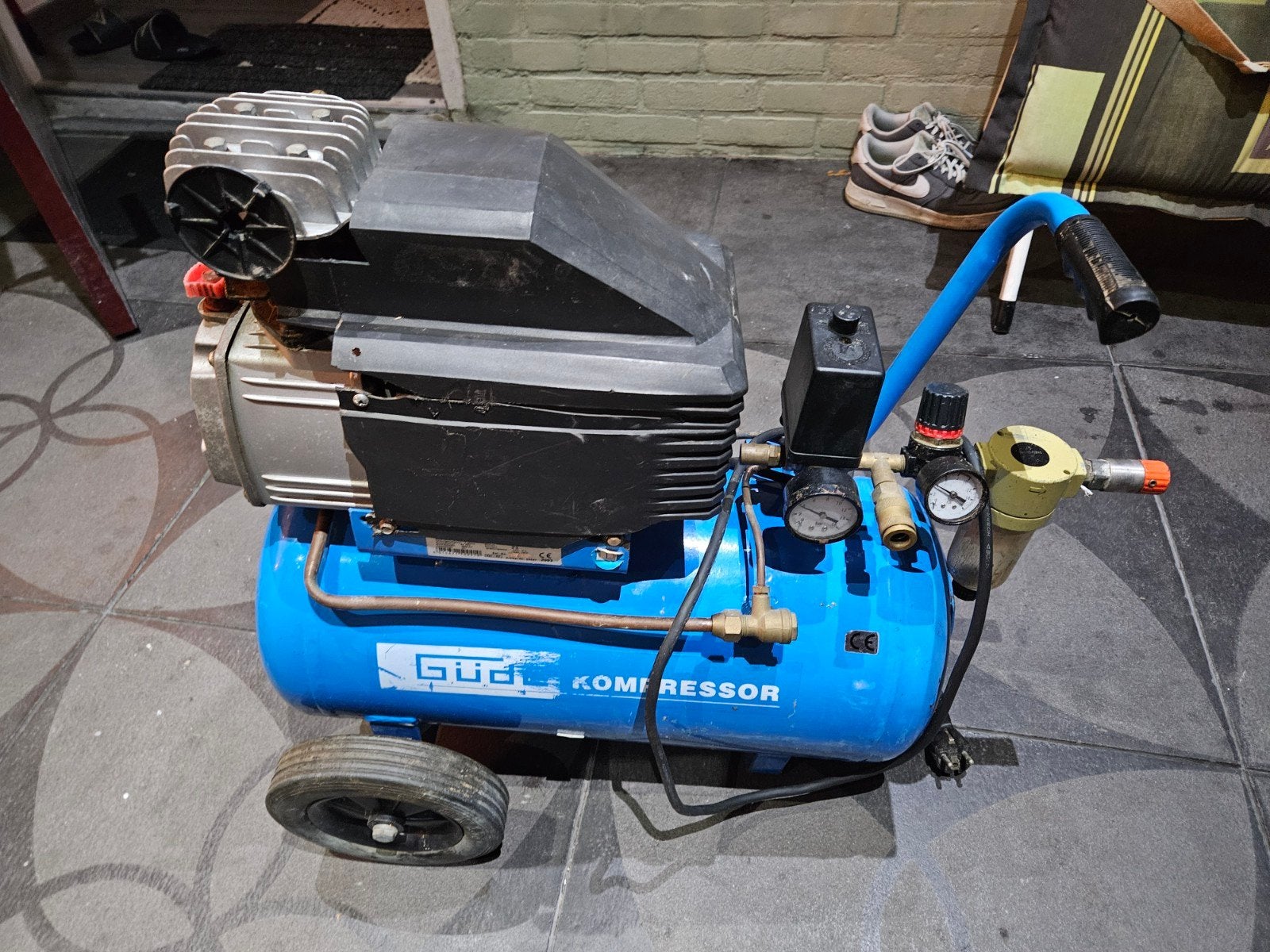 Gude compressor, Minder dan 25 liter, Ophalen, Gebruikt, Minder dan 200 liter/min