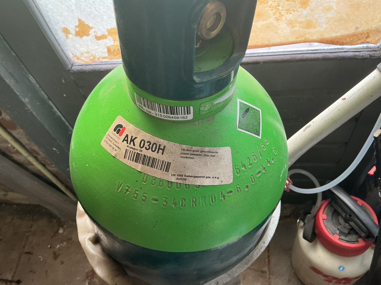 20 liter argon gasfles, Doe-het-zelf en Verbouw, Ophalen, Gebruikt, Minder dan 150 ampère, Co2