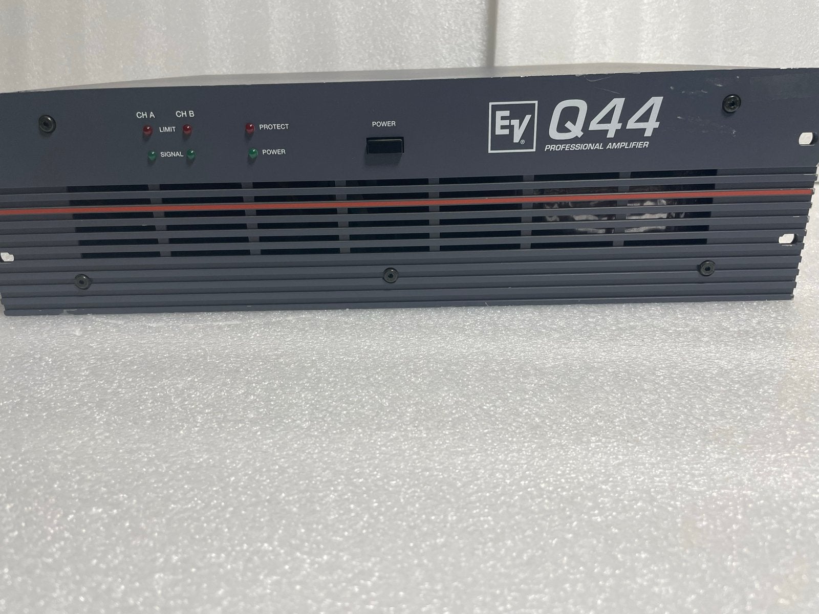 Electro Voice Q44 Professionele Versterker, Ophalen of Verzenden, Zo goed als nieuw