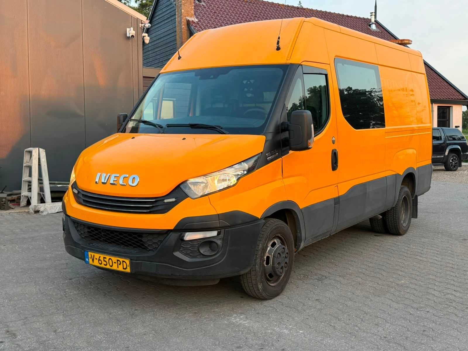 Iveco - Daily - 35C16V 2.3 352 H3 L - Bedrijfswagen, Auto's, Bestelauto's, Gebruikt, Euro 6, Iveco, Bedrijf