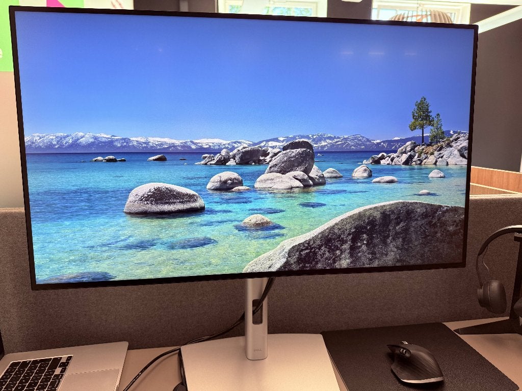 7x Dell UltraSharp U3223QE - 4K IPS Black Monitor 32 inch, Computers en Software, Monitoren, Ophalen, 31,5, HDMI, 60 Hz of minder