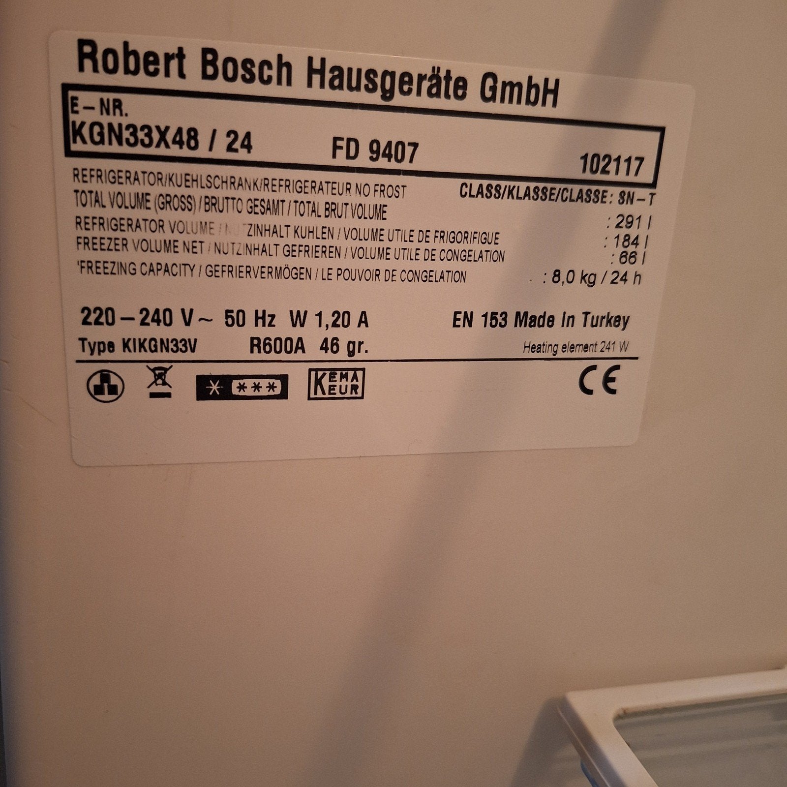 Foto 5 van Bosch NoFrost Koelkast met Aparte Vriezer - Zilver