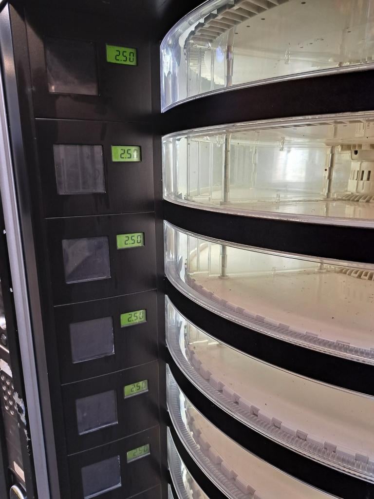 Necta eierautomaat - Verse eieren altijd beschikbaar, Ophalen