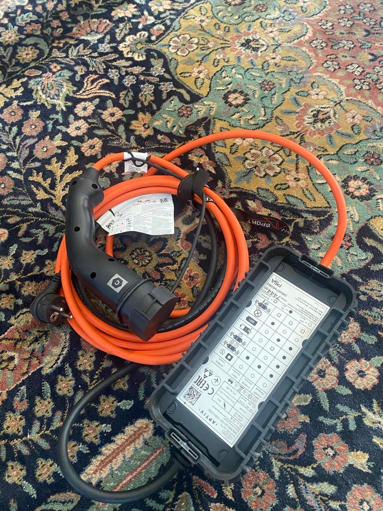Laadkabel Type 2 (2300W 10A), Auto diversen, Laadpalen, Ophalen, Zo goed als nieuw, Laadkabel