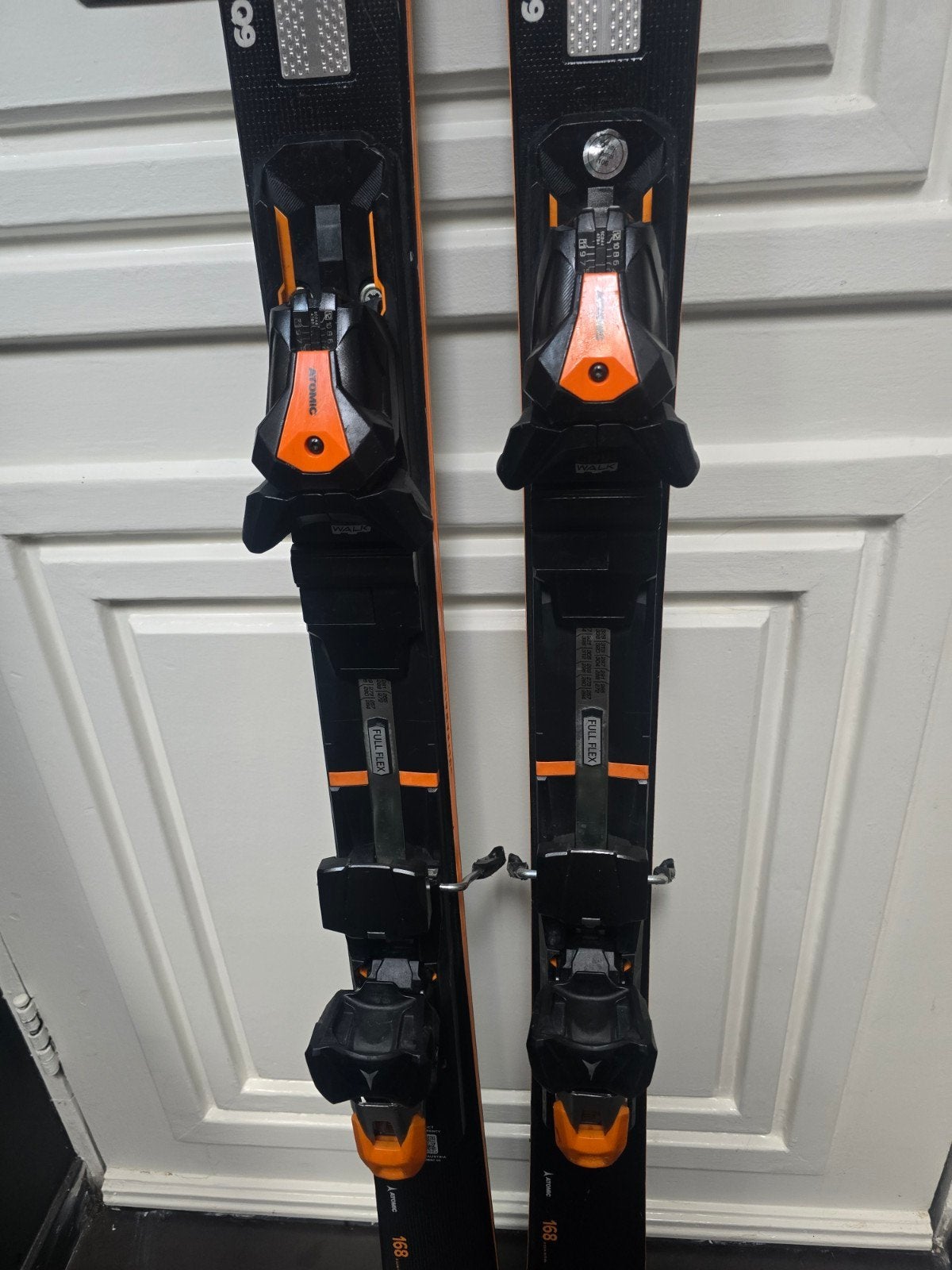 168cm ATOMIC REDSTER Q9 ROVOSHOCK 2025/26, 160 tot 180 cm, Ophalen of Verzenden, Zo goed als nieuw, Carve