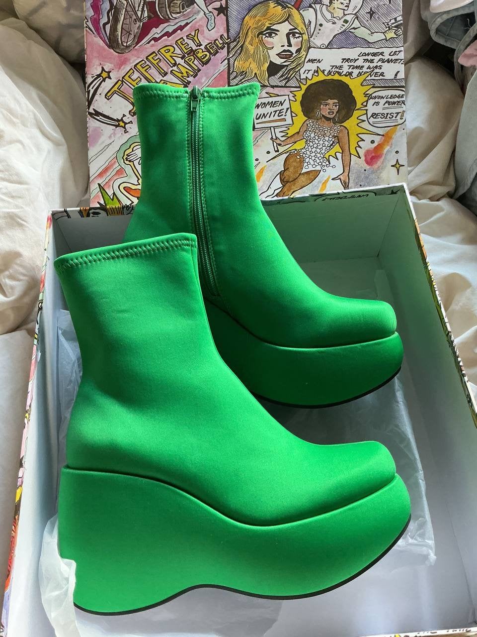 Jeffrey Campbell plateau enkellaarsjes, sokmodel, sleehak, Lage of Enkellaarzen, Nieuw, Ophalen of Verzenden, Groen