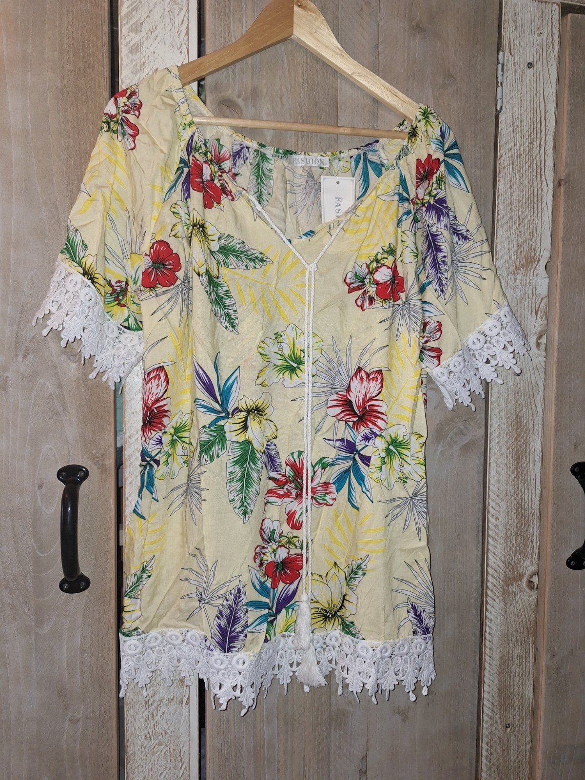 Bohoo/ibiza tuniek
NIEUW
NEW FASHION
42/44, Kleding | Dames, Grote Maten, Ophalen of Verzenden, Nieuw, Geel, Blouse of Tuniek