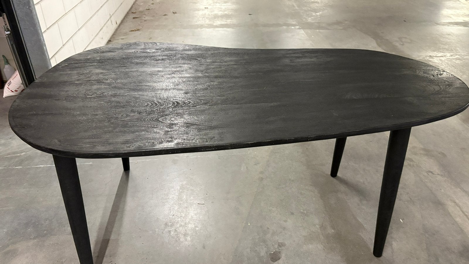 Tafel zwart, Huis en Inrichting, Tafels | Eettafels, Ophalen, Nieuw, 50 tot 100 cm, 150 tot 200 cm