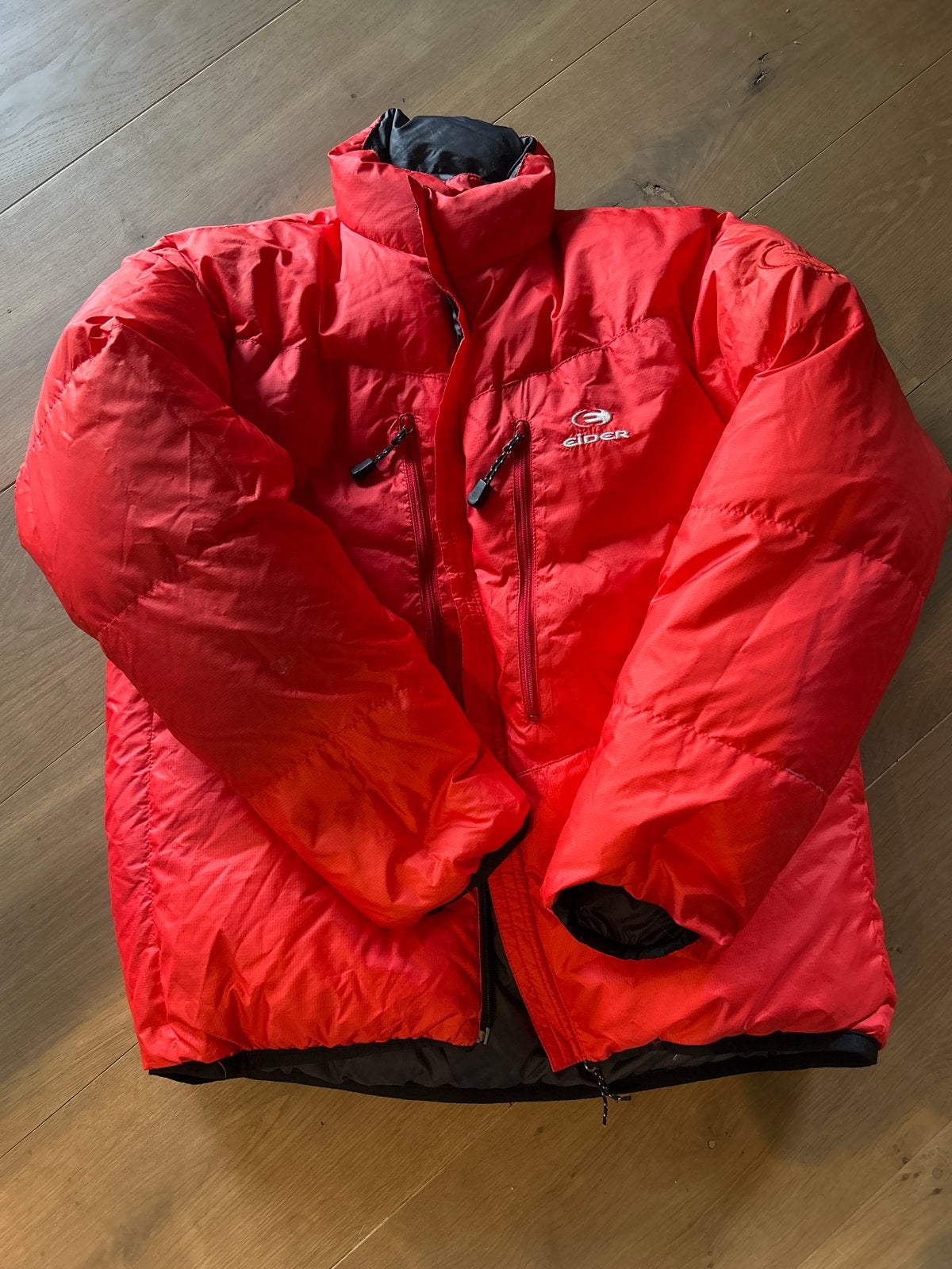 Eider - omkeerbaar donsjack - Zwart/Rood - Maat L, Ophalen of Verzenden, Zo goed als nieuw, Maat 52/54 (L), Zwart