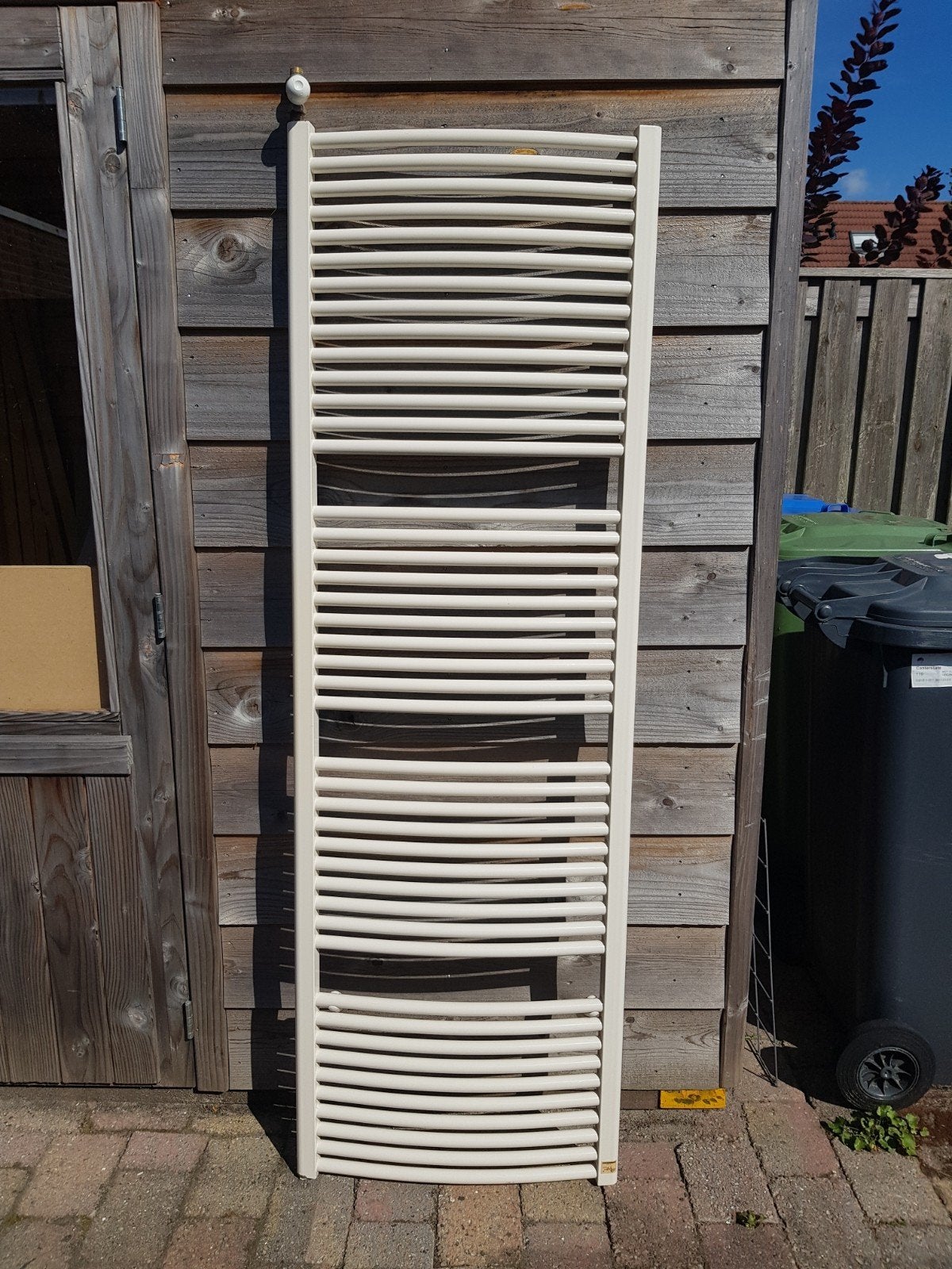 Plieger Design radiator kleur creme RAL 9001 60 cm x 180 cm, Ophalen, Hoog rendement (Hr), Radiator, Minder dan 60 cm