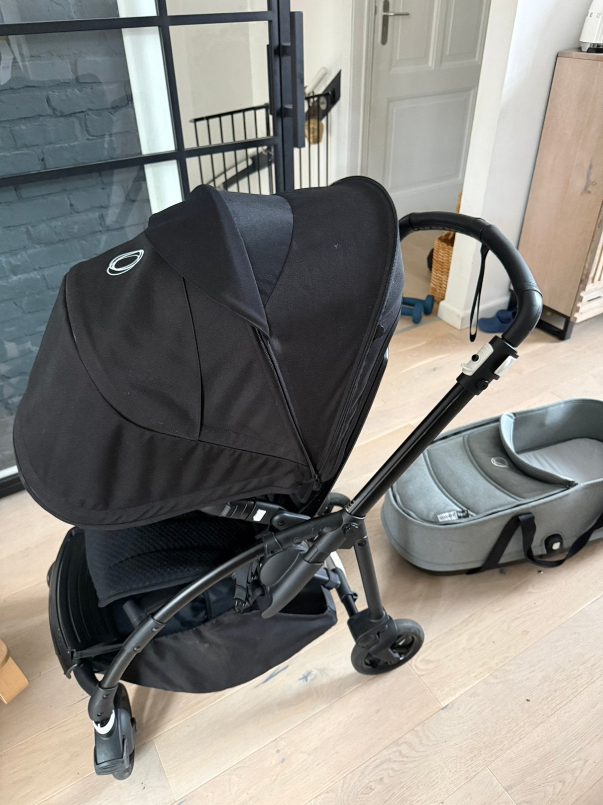 Bugaboo bee6 all black met bassinet + accessoires, Ophalen, Gebruikt, Bugaboo, Combiwagen