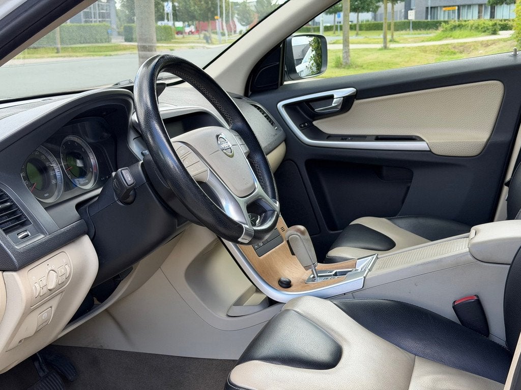 Volvo XC60 3.0 T6 AWD R-Design, Auto's, 1883 kg, Euro 5, Gebruikt, 2953 cc