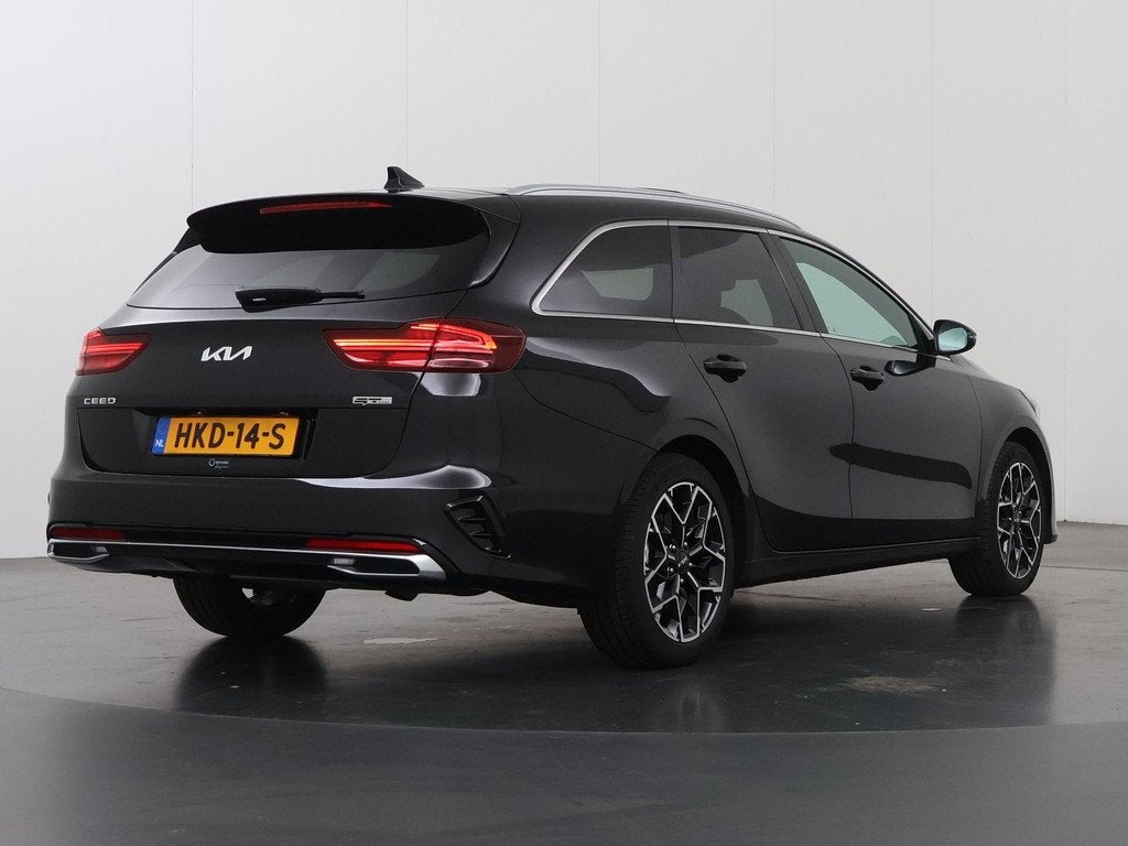 Kia Ceed Sportswagon 1.5 T-GDi GT-Line | Panoramadak | Matri, Auto's, Kia, Gebruikt, 4 cilinders, 610 kg, Zwart