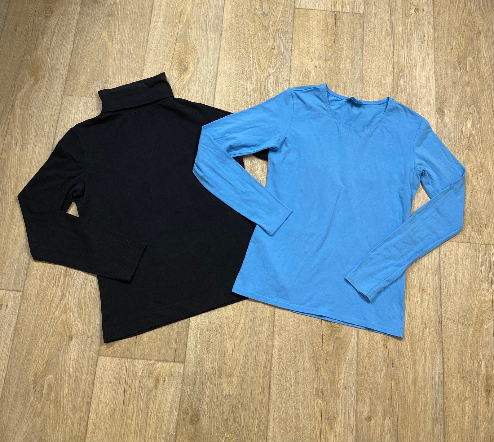 Set van 2 Anni Rolfi shirts – zwart & blauw katoen – maat M, Verzenden, Zo goed als nieuw, Maat 38/40 (M)