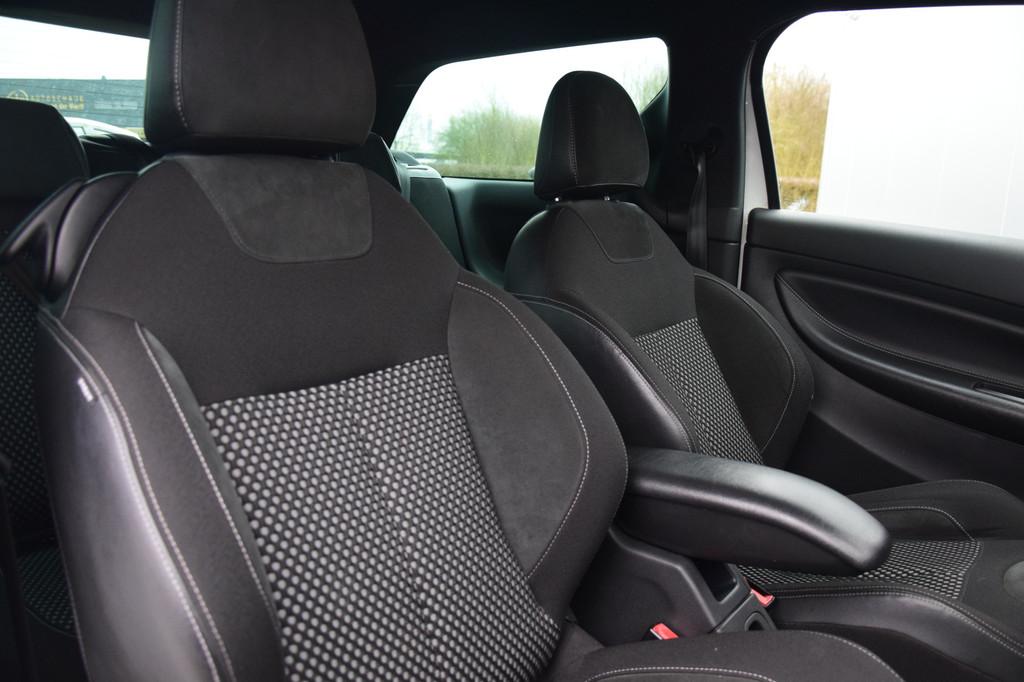 Citroën DS3 1.6 THP Sport Chic Pack Comfort Ecc Cruise Pdc, Voorwielaandrijving, Euro 5, Stof, Gebruikt