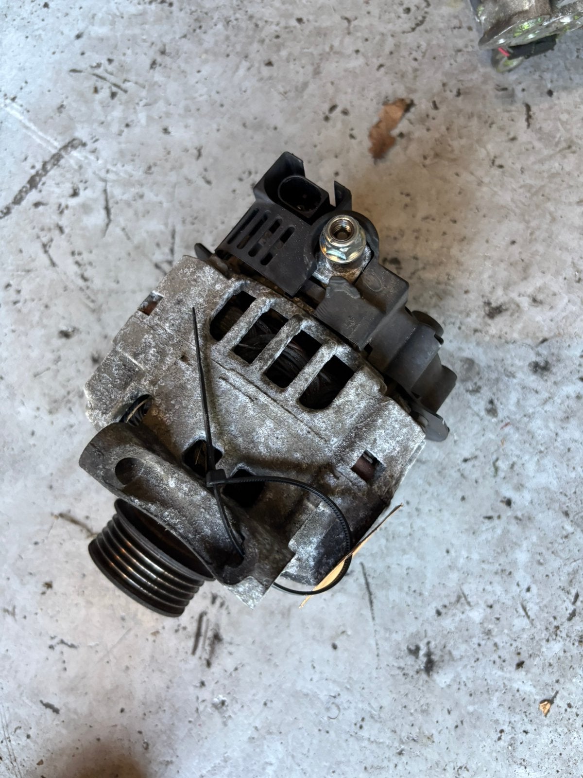 Dynamo, mercedes a klasse benzine w169, Ophalen of Verzenden, Gebruikt, Mercedes-Benz