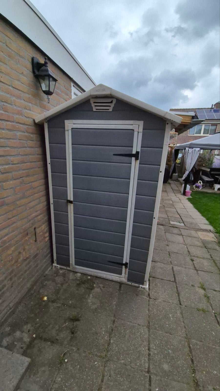 Keter huisje, Ophalen of Verzenden, Gebruikt, Kunststof, Overige typen