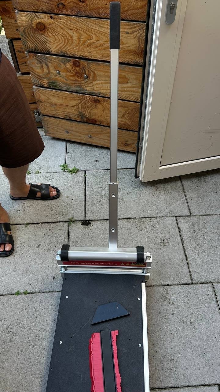 Laminaatsnijder - Eenmalig gebruikt, zo goed als nieuw, Ophalen, Zo goed als nieuw, Snijgereedschap, Overige merken