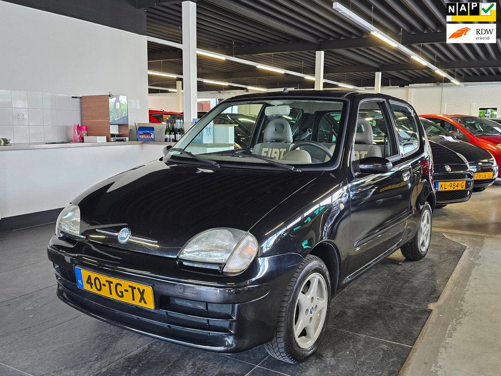 Fiat Seicento 1.1 Young/STUURBEKRACHTEGING/N.A.P/, Auto's, Voorwielaandrijving, Stof, Zwart, Zwart
