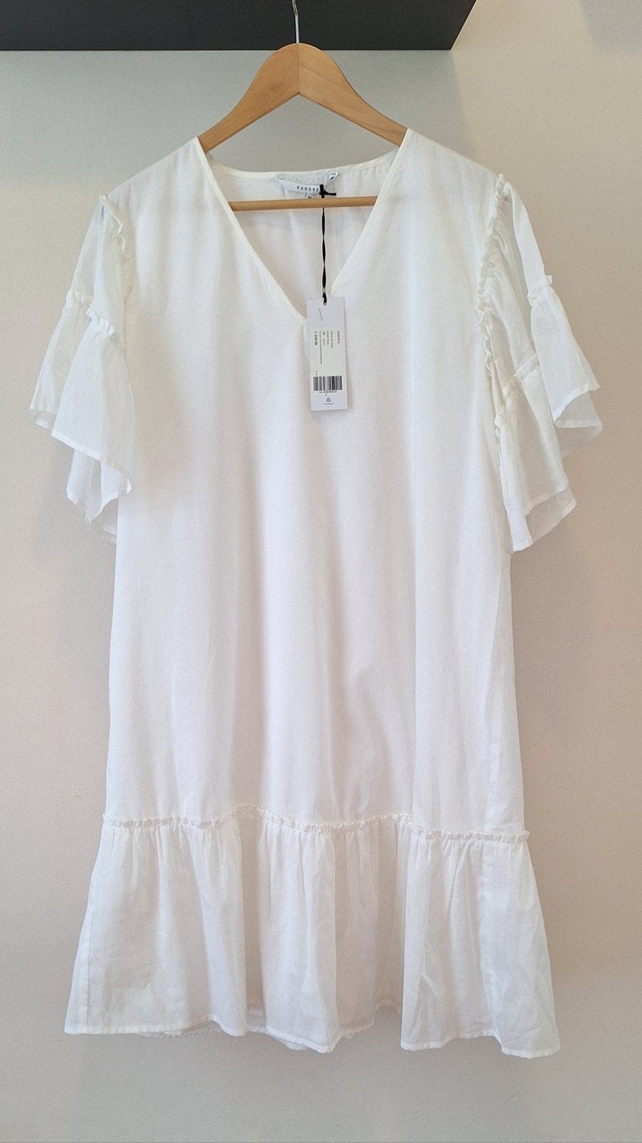 Xandres wit jurk nieuw 36 38 dress kleding Rok oversized, Wit, Nieuw, Ophalen of Verzenden, Knielengte