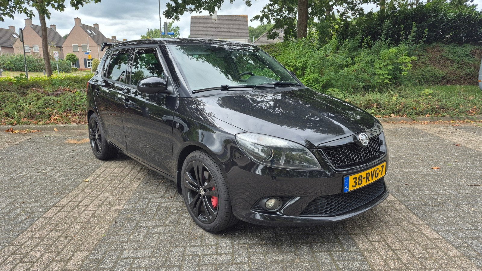 Skoda Fabia VRS 1.4tsi (DSG), Auto's, Stof, Zwart, 4 cilinders, 179 pk