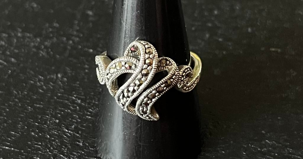 PRACHTIGE ZILVEREN MARKASIET RING, Verzenden, 19 tot 20, Zo goed als nieuw, Dame