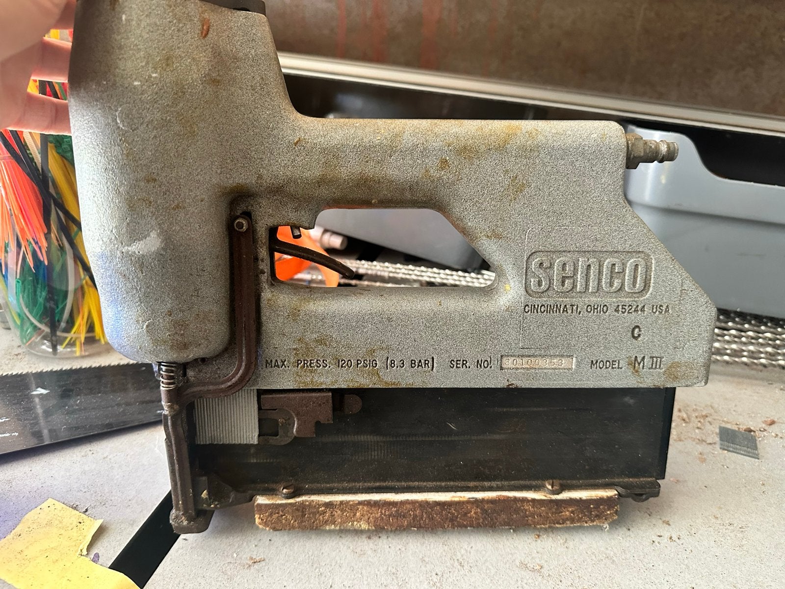 Senco Model M III Tacker/Nietmachine - Gebruikt, Ophalen, Gebruikt, Tacker/nietmachine, Overige merken