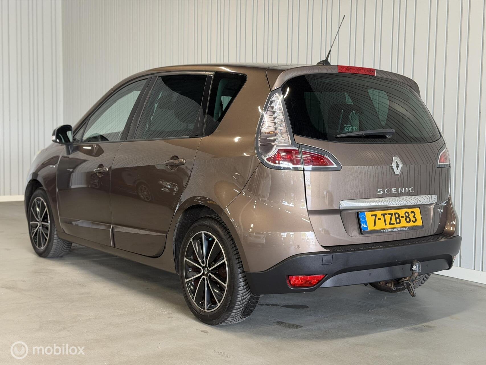 Renault Scenic 1.2 TCe Bose, Auto's, Renault, Voorwielaandrijving, Euro 5, Gebruikt, 1295 kg