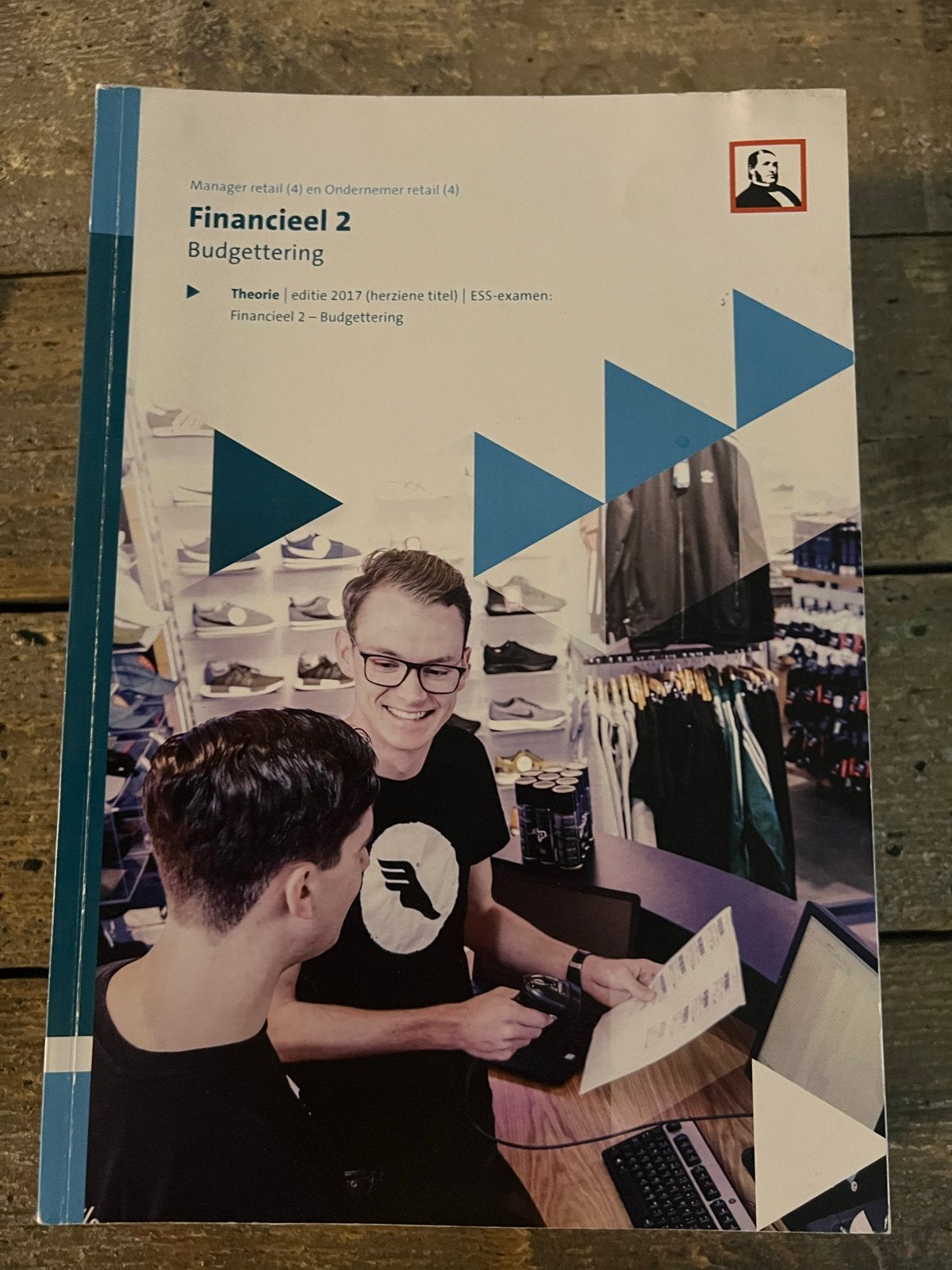 Manager Retail & Ondernemer Retail (4) boeken, Boeken, Ophalen of Verzenden, Gamma, Zo goed als nieuw, MBO
