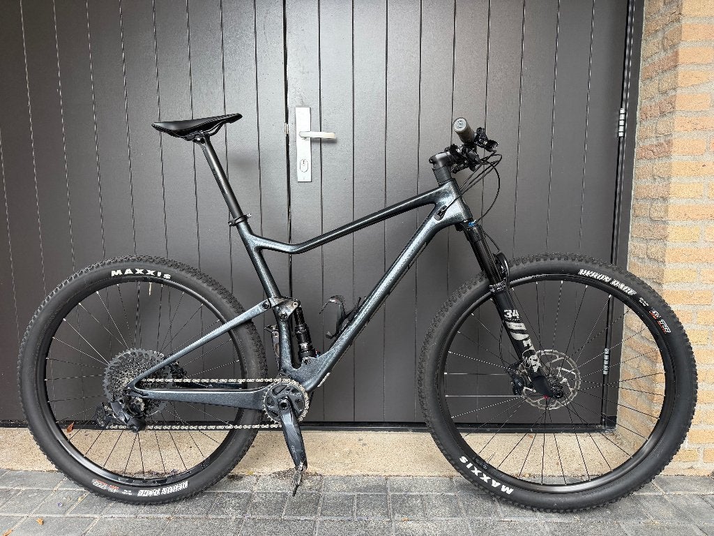 Scott Spark RC 900 Team – bijna nieuw, slechts 894 km, Fietsen en Brommers, Fietsen | Mountainbikes en ATB, 57 cm of meer, Zo goed als nieuw