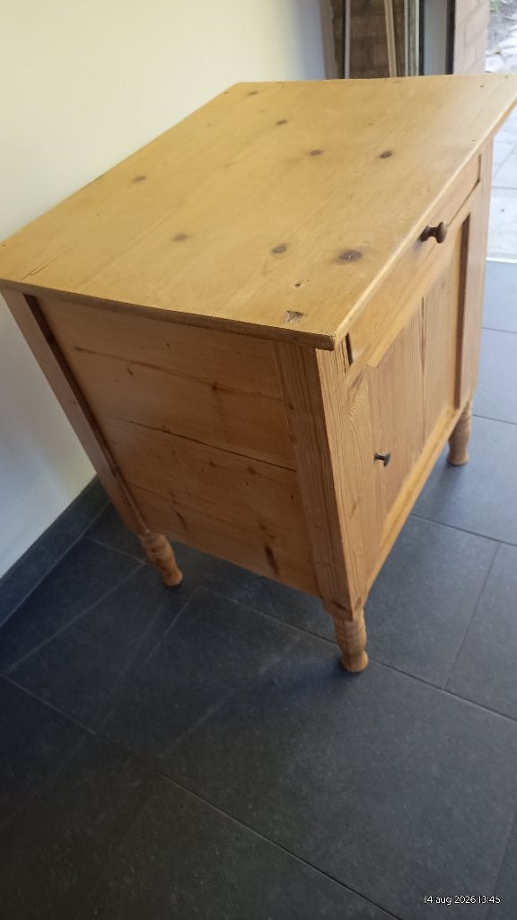 Nachtkastje oud grenen, Ophalen, Gebruikt, Hout, Minder dan 45 cm