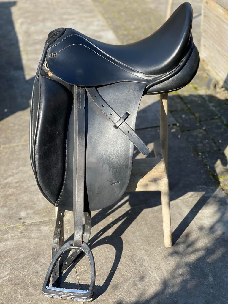 Goed ondehouden kentaur penelopa dressuurzadel., Dieren en Toebehoren, Paarden en Pony's | Zadels, Zo goed als nieuw, Dressuur