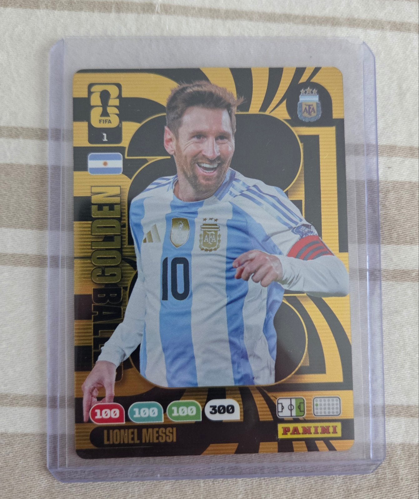 Lionel Messi FIFA World Cup 2026 Adrenalyn XL Golden Baller, Ophalen of Verzenden, Zo goed als nieuw, Buitenlandse clubs, Spelerskaart