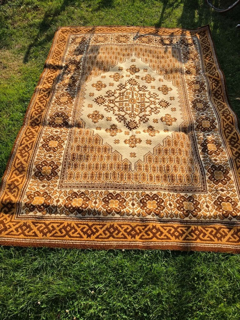 te koop een hele mooie grote vloerkleed, 200 cm of meer, Ophalen of Verzenden, Zo goed als nieuw, 200 cm of meer