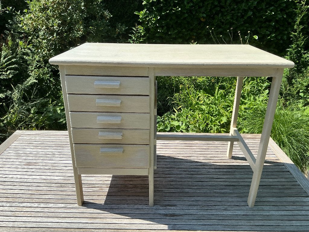 Klein vintage wit beukenhout bureautje, Huis en Inrichting, Bureaus, Ophalen, Gebruikt, Schoolbureau, Vintage
